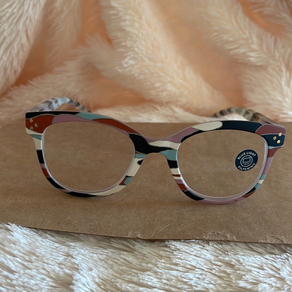 Anthropologie Lyssie Square Reading Glasses +200. NWT